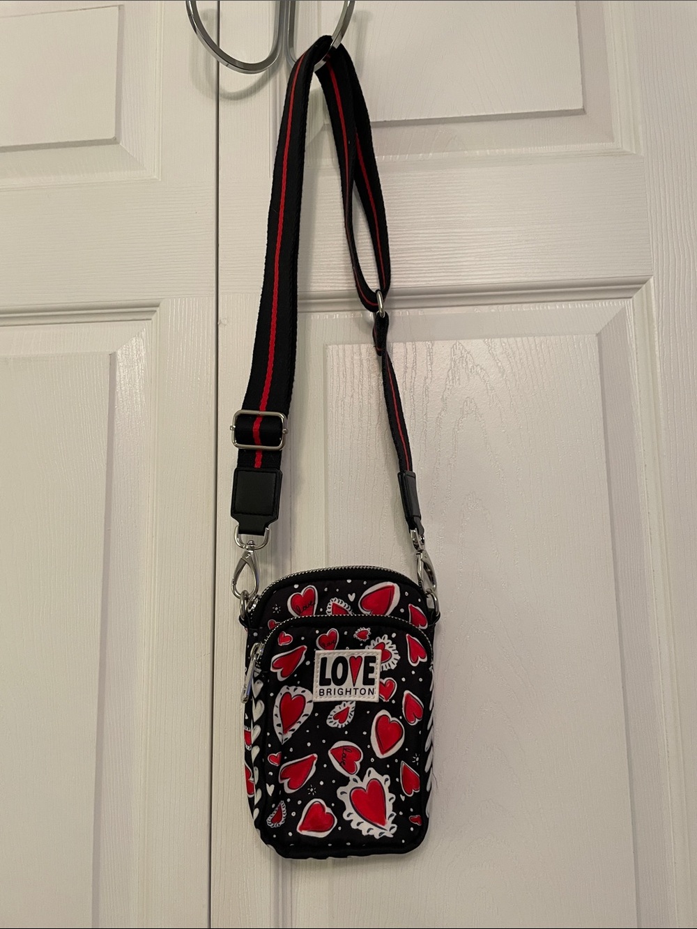 NWOT BRIGHTON Hearts A Flutter Crossbody Shoulder Utility Bag Adjustable Strap